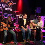 Zydeco Annie & Swamp Cats