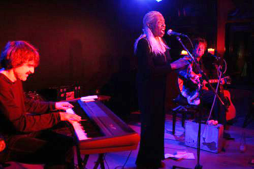 NetzerScheyttCarroll_01