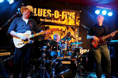 Blues_O_Five2011_01