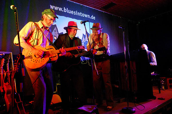 2012_06_30_HootinTheBlues_114