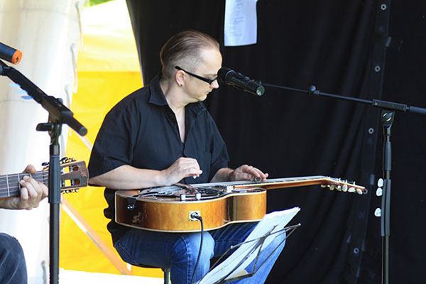 2012_07_08_Buergerfest_Earl&Restless_04
