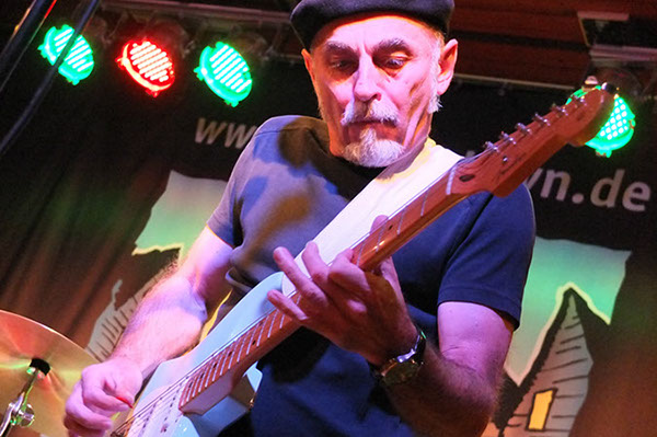 2012_11_03_HotShotBluesBand_08