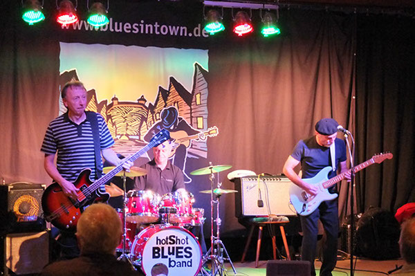 2012_11_03_HotShotBluesBand_01